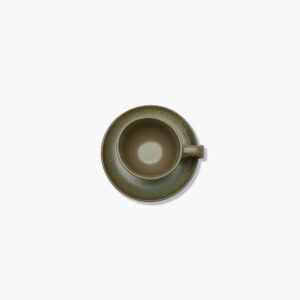 Coffee cup with saucer camogreen Surface - Image 3